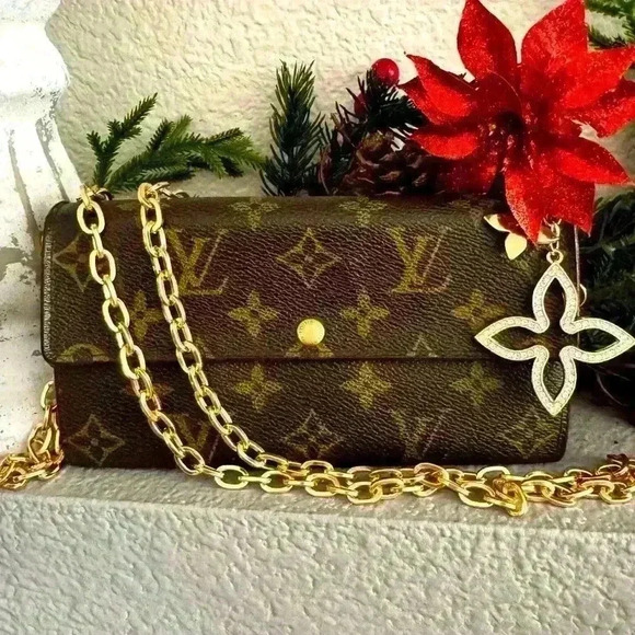 Louis Vuitton Handbags - Louis Vuitton Monogram Porte Tresor International Trifold Long Wallet